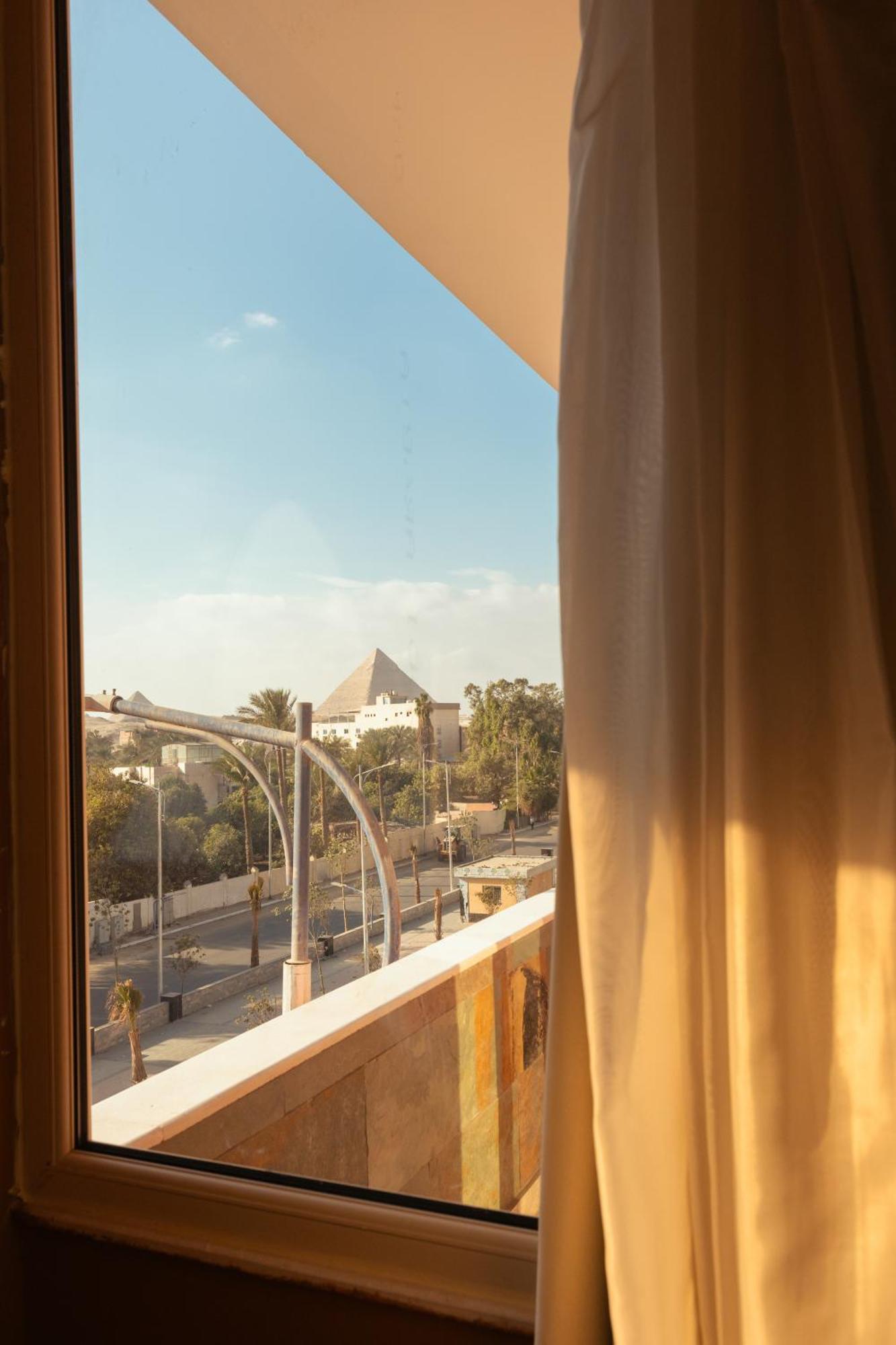Almas Pyramids View Hotel Kafret el-Gabal 외부 사진