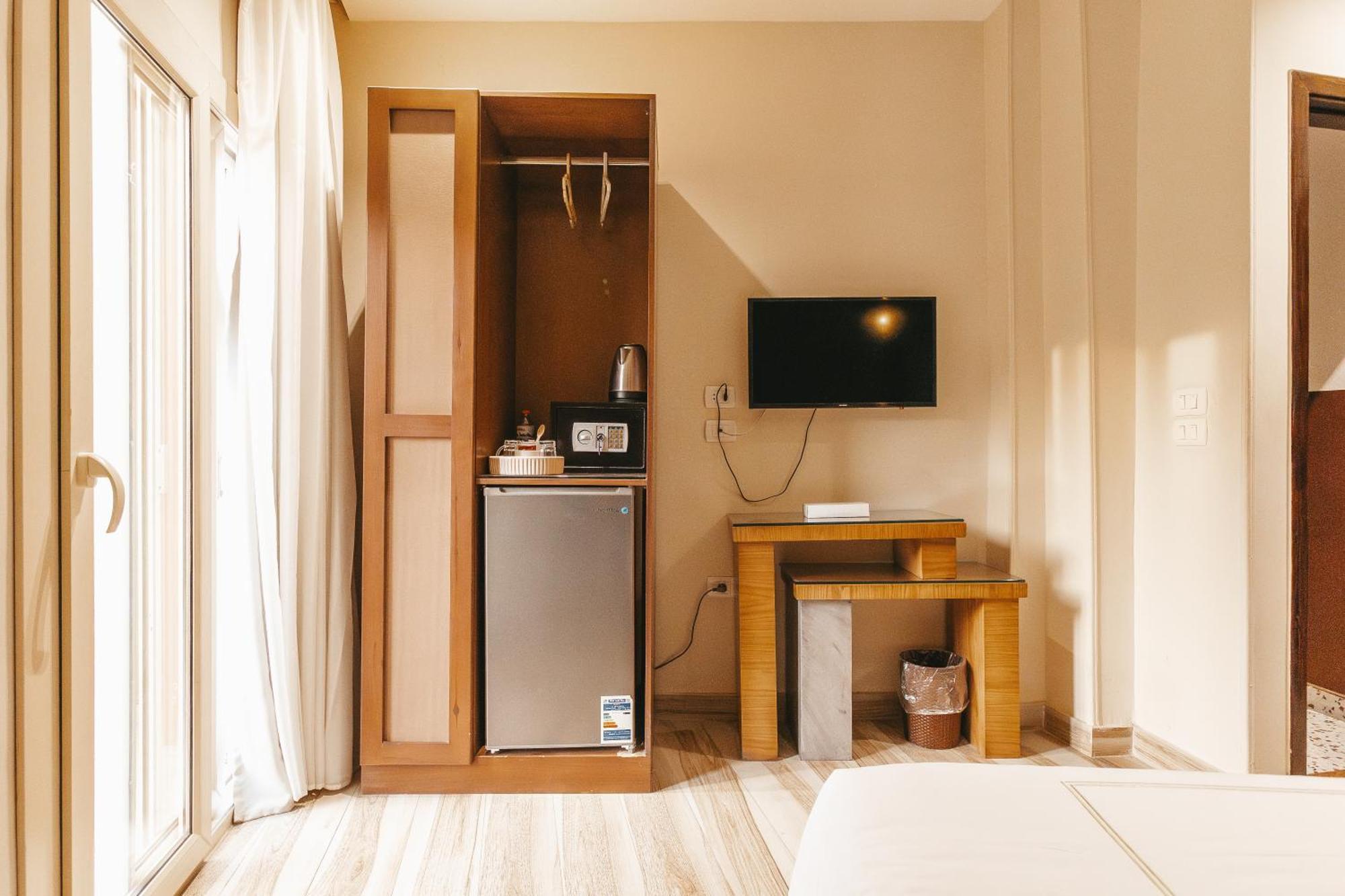 Almas Pyramids View Hotel Kafret el-Gabal 외부 사진