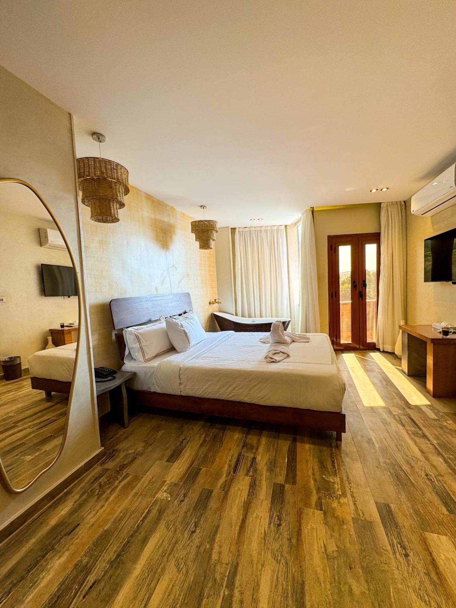 Almas Pyramids View Hotel Kafret el-Gabal 외부 사진